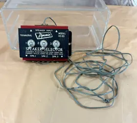 DS-80 DYNAMIC ELECTRONICS Speaker Selector Switch Island
