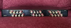 JSS4 JAMO Speaker Selector