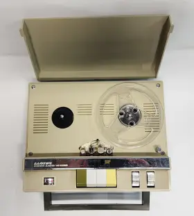 7C65F-01A LLOYD S Reel Tape Recorder