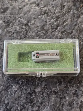 560313-5 MAGNAVOX Turntable Cartridge Stylus Needle