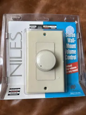 760514005266 NILES Audio Stereo Wall Mount Volume Control Box
