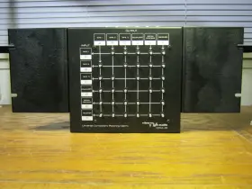 CPM-31 NILES Audio Patching Matrix