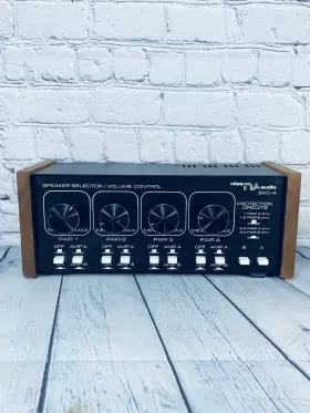 SVC-4 NILES Audio Speaker Selector Volume Control Switch Box #2