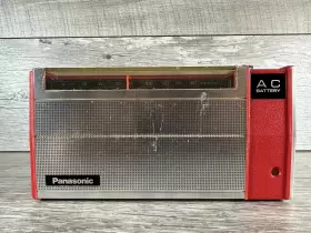 R-1492 PANASONIC Am Transistor Radio Ac Battery