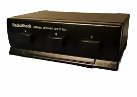 40-240 RADIOSHACK Stereo Speaker Selector Radio