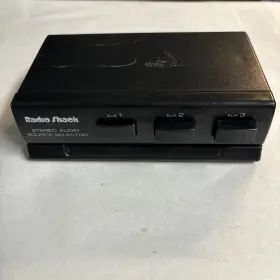 MB161 RADIOSHACK Radio Stereo Audio Selector