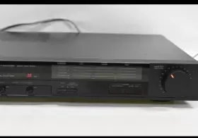 DSR-100 YAMAHA Pro Digital Surround Decoder #2