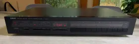 T-1000 YAMAHA Lcd Natural Sound Stereo Tuner